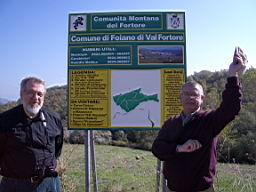 Foiano - Signpost 2.JPG